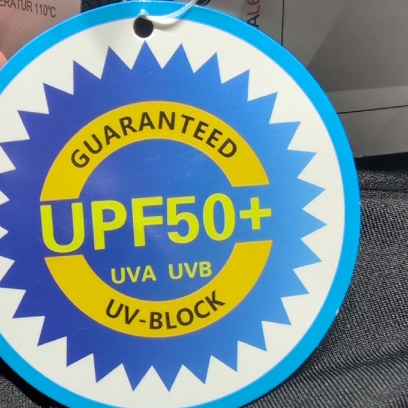 Baleaf Legging Womens Medium NWT Black Padded Cycling Athletic UPF 50+ Zip Ankle - Picture 6 of 12